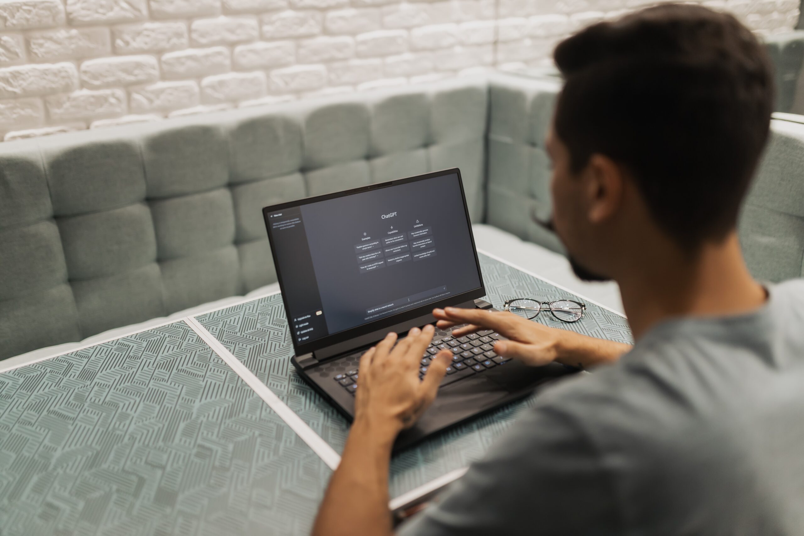 OpenAI rolls out ‘incognito mode’ on ChatGPT